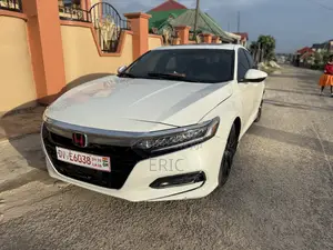 Honda Accord EX-L 2.0T 2018 White