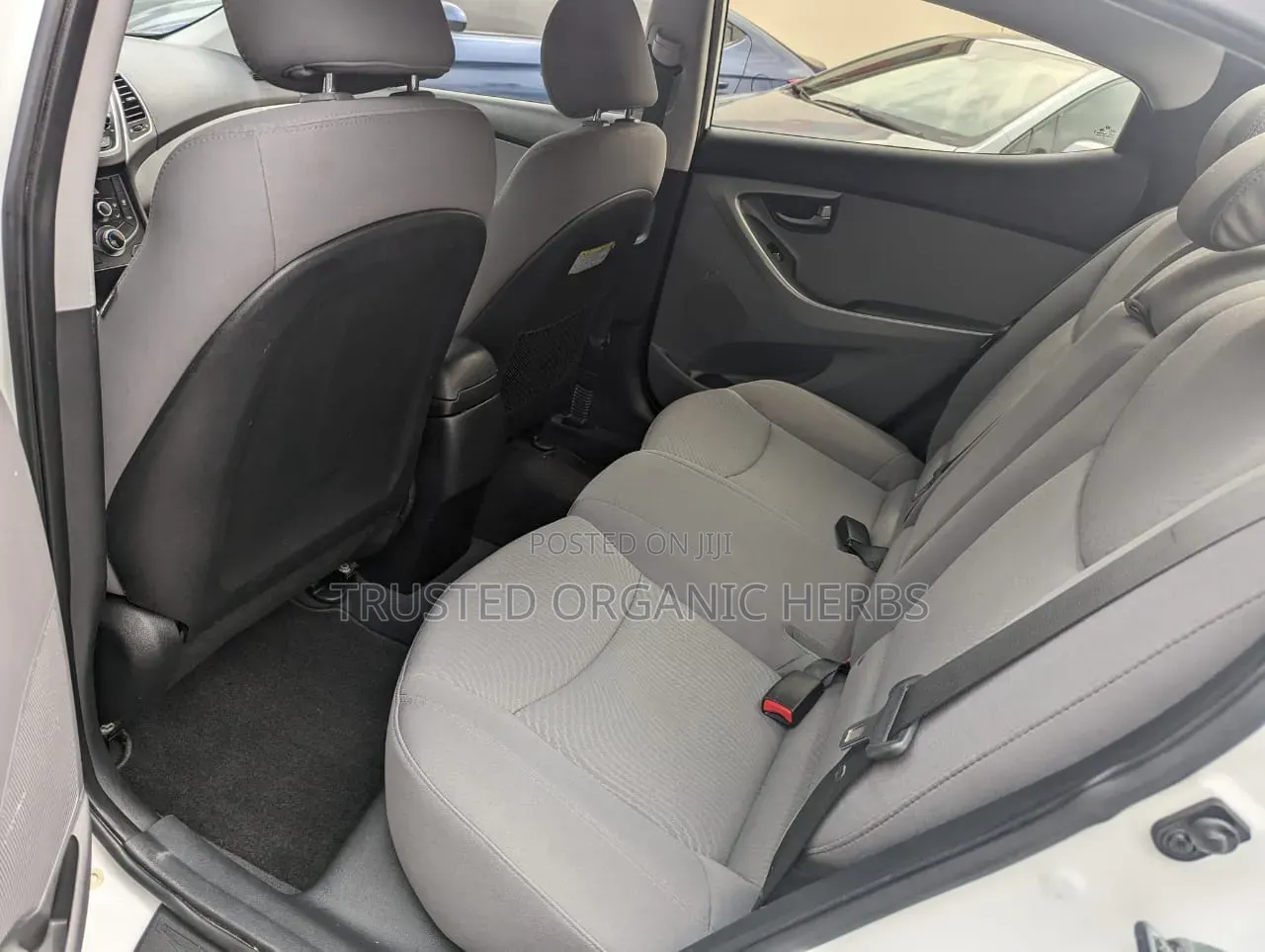 Hyundai Elantra Limited 4dr Sedan (1.8L 4cyl 6A) 2014 White