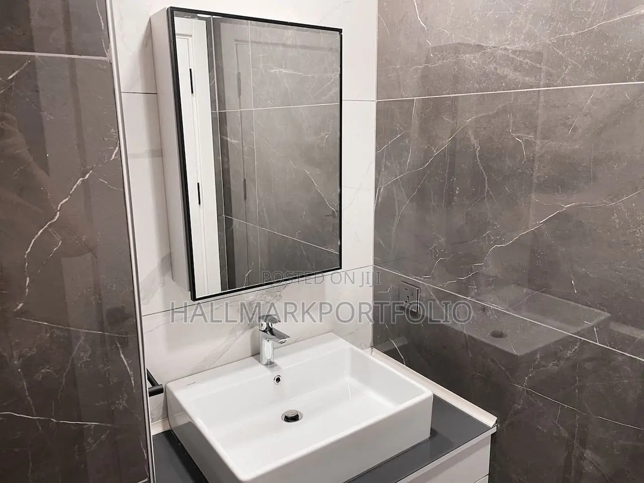 Furnished 2bdrm Apartment in Kass Towers, Airport Residential Area