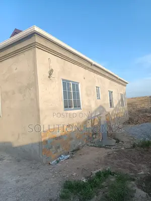 3bdrm Block of Flats in Kasoa for sale