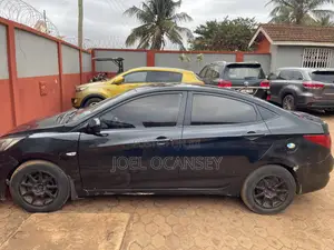 Hyundai Accent 2011 Black