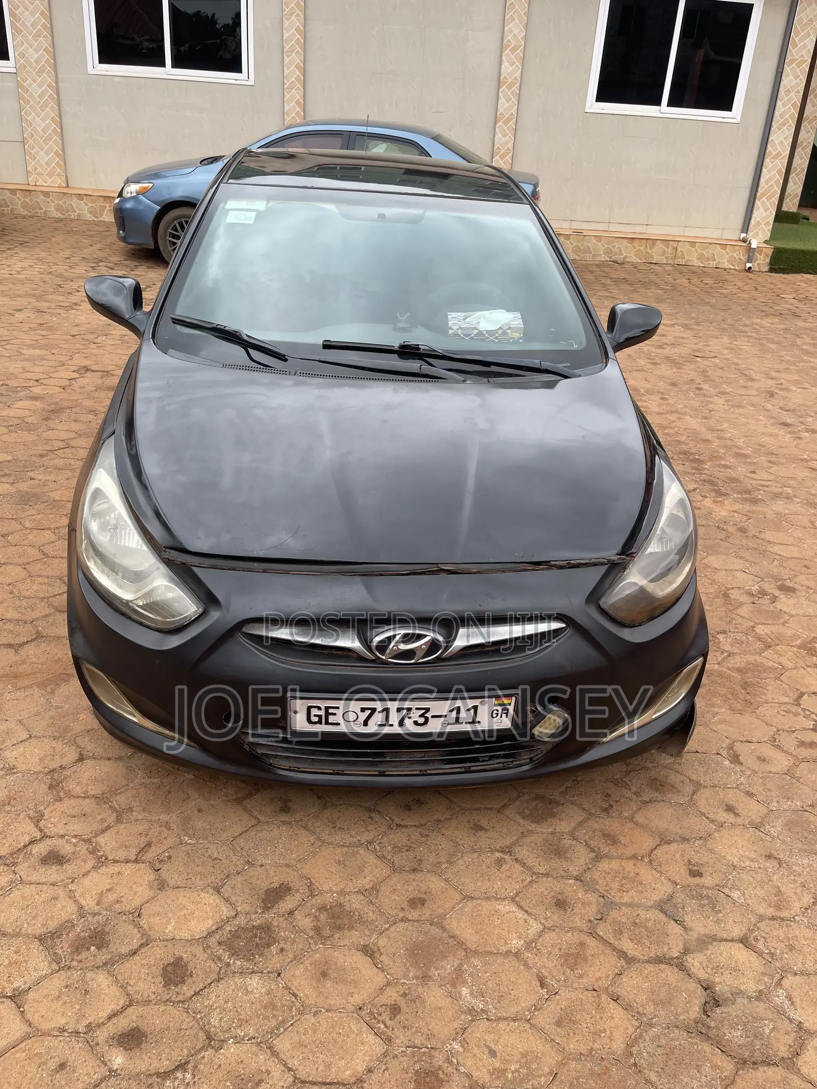 Hyundai Accent 2011 Black