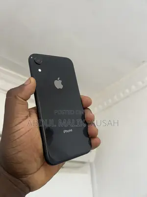 Apple iPhone XR 64 GB Black