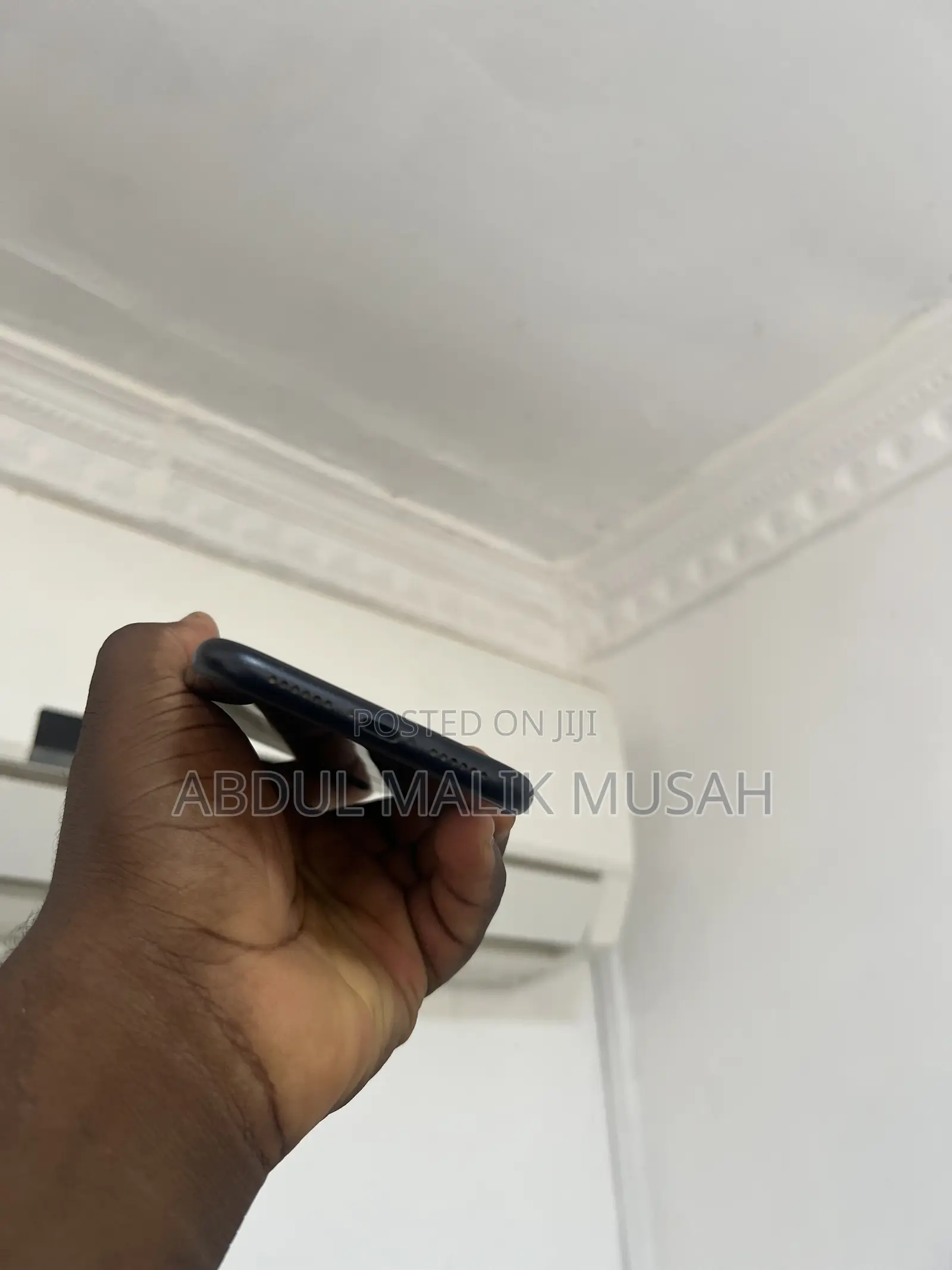 Apple iPhone XR 64 GB Black