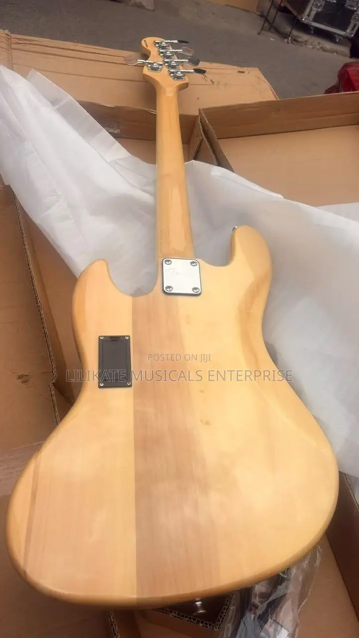 5 Stings Active Fender Bass Guitar