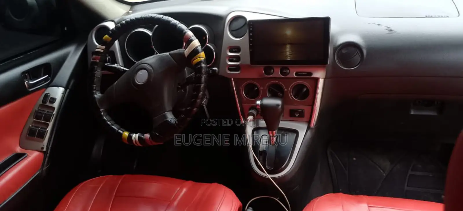 Pontiac Vibe 2008 White