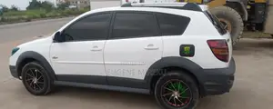 Pontiac Vibe 2008 White