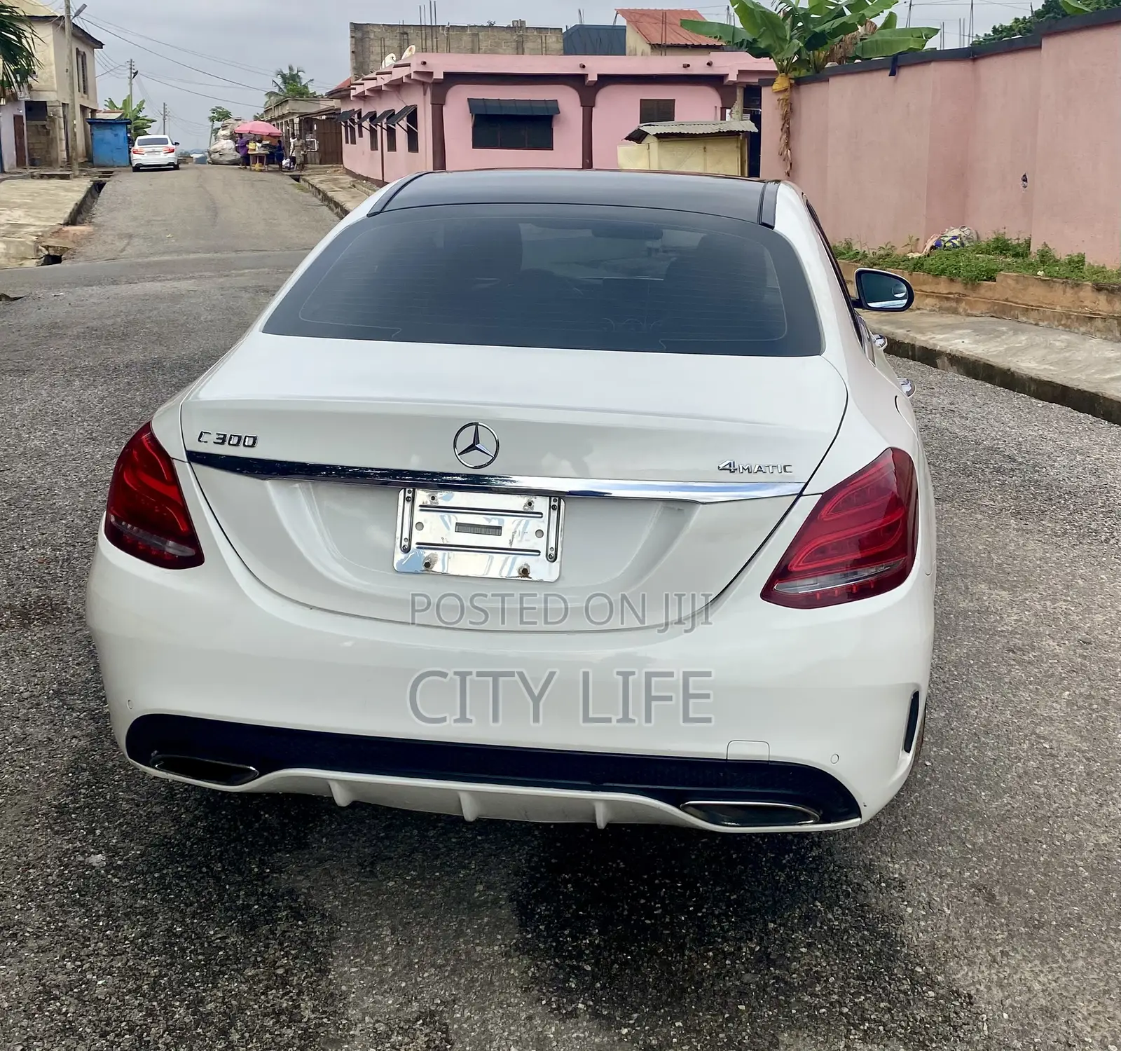 Mercedes-Benz C300 Base AWD 4Matic Sedan (2.0L 4cyl 7A) 2015 White