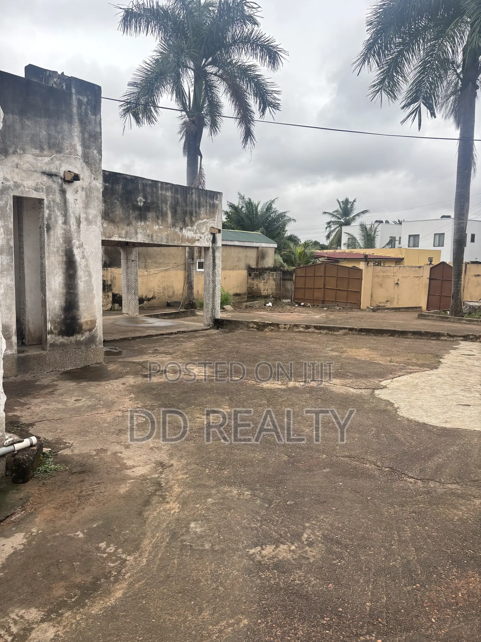 4bdrm House in North Legon for sale