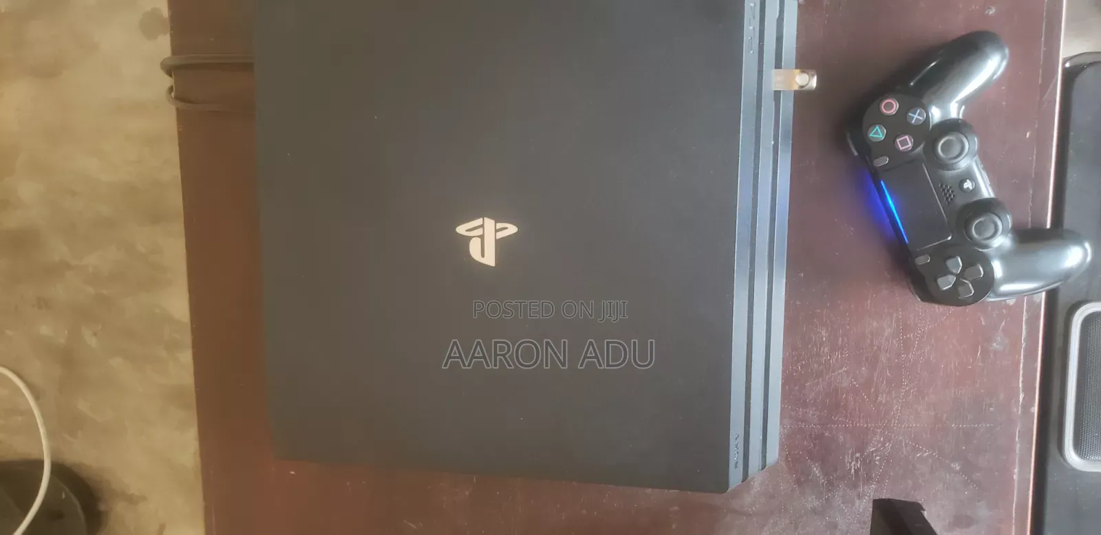Ps4 Pro ( Very Neat, Jailbroken Plus Games)