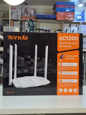 Tenda AC1200 High Speed Wireless Repeater/Extender