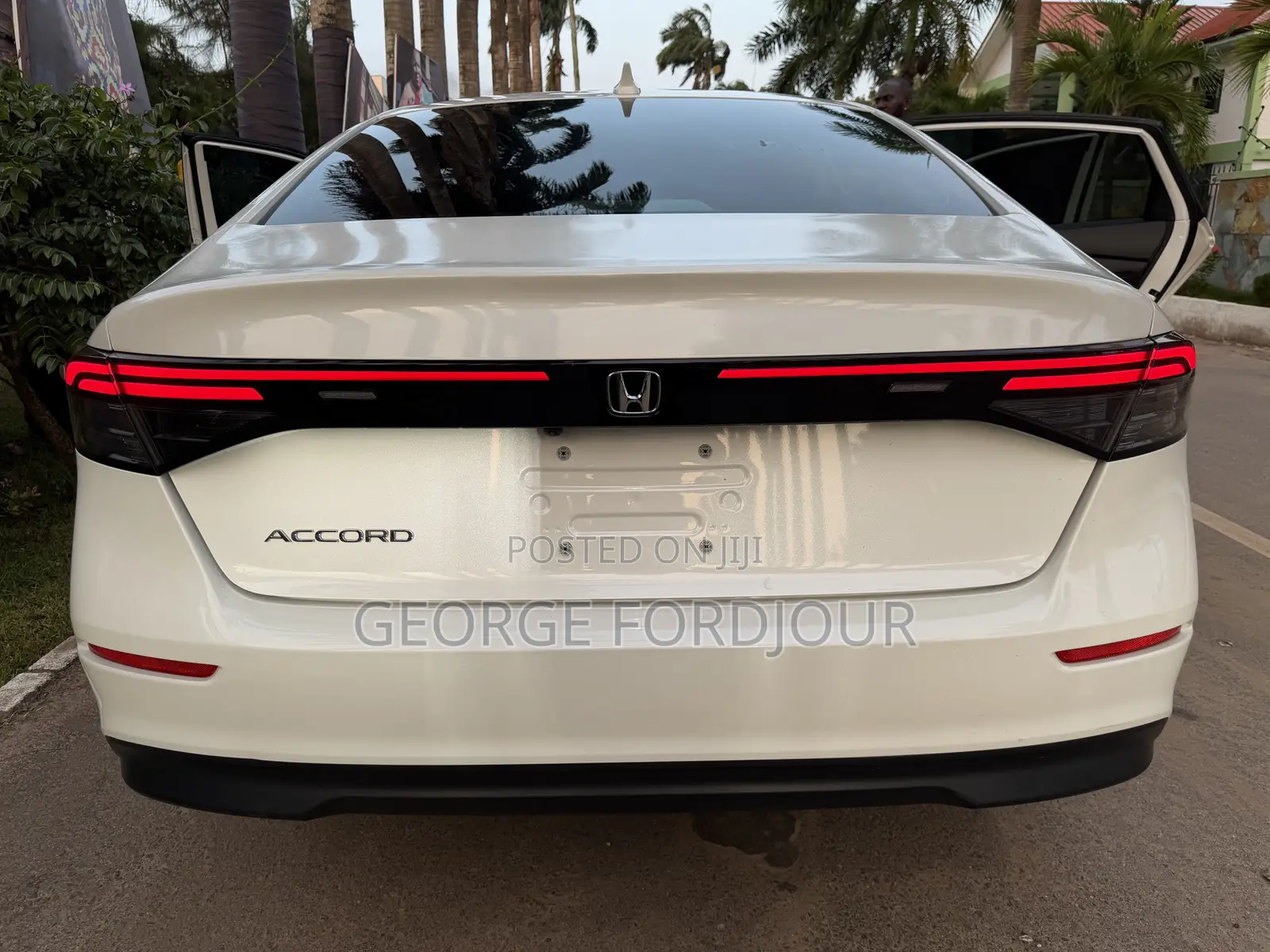 Honda Accord EX CVT 2024 White