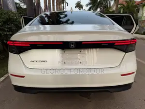 Honda Accord EX CVT 2024 White
