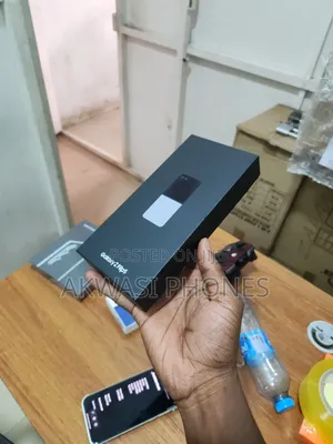New Samsung Galaxy Z Flip 5 512 GB Black