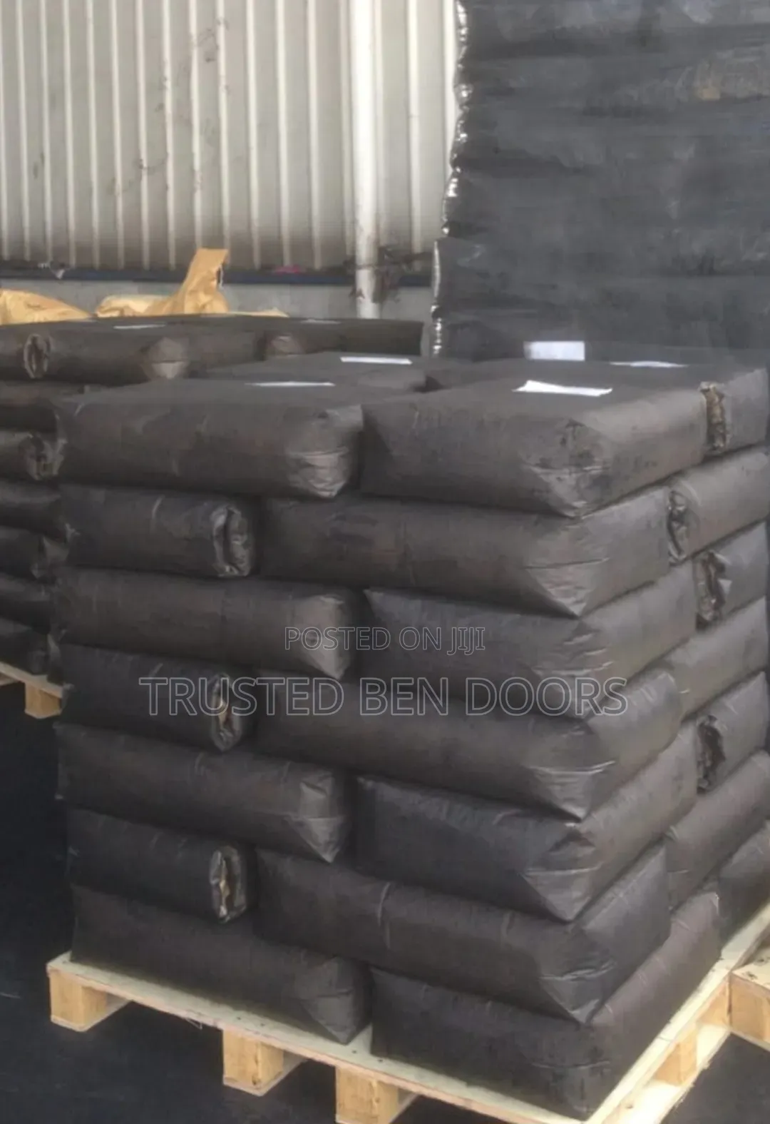 Black Iron Oxide Colour Pigment for Flooring Works