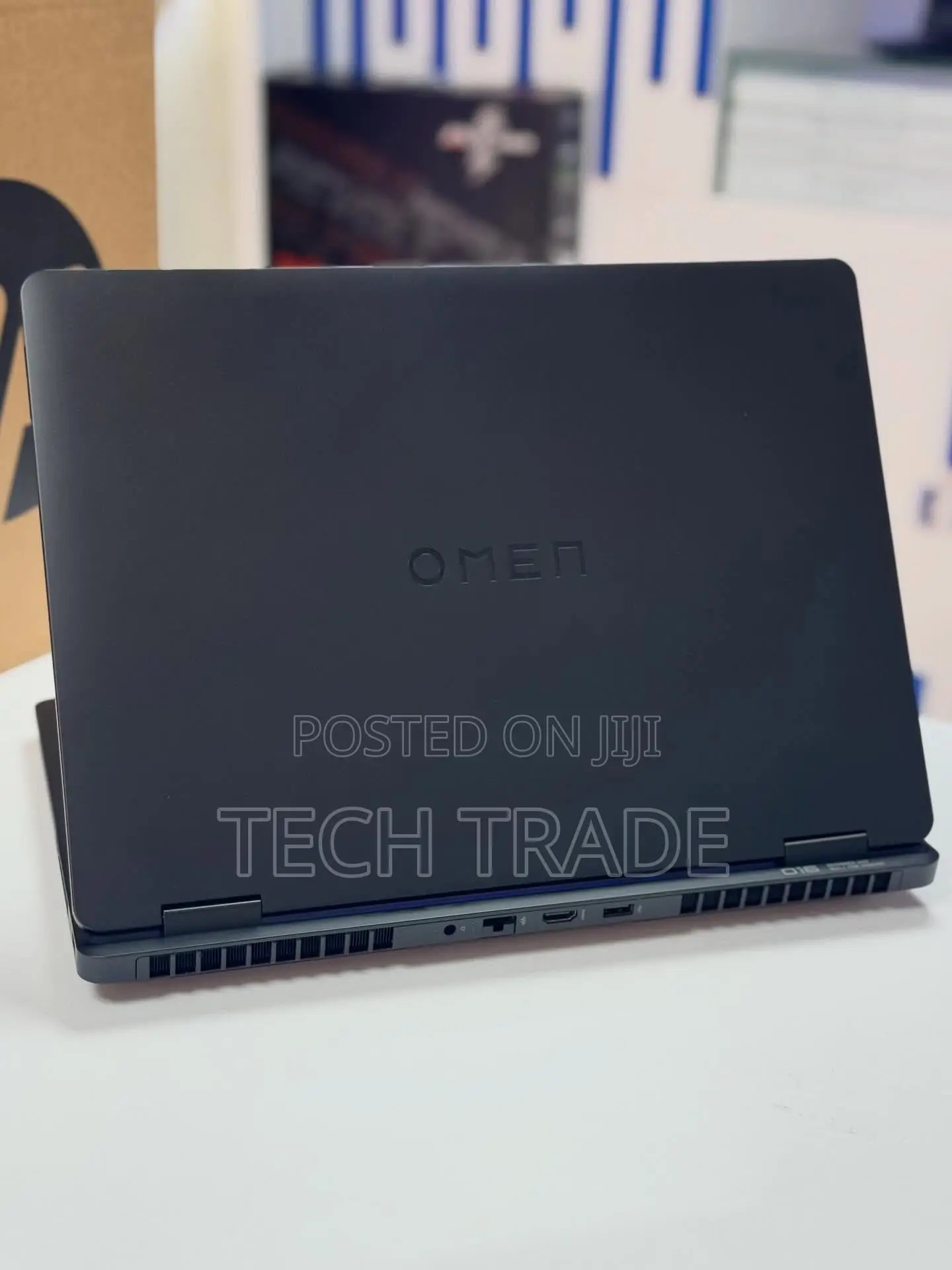 New Laptop HP Omen 17 16GB AMD Ryzen 7 SSD 512GB
