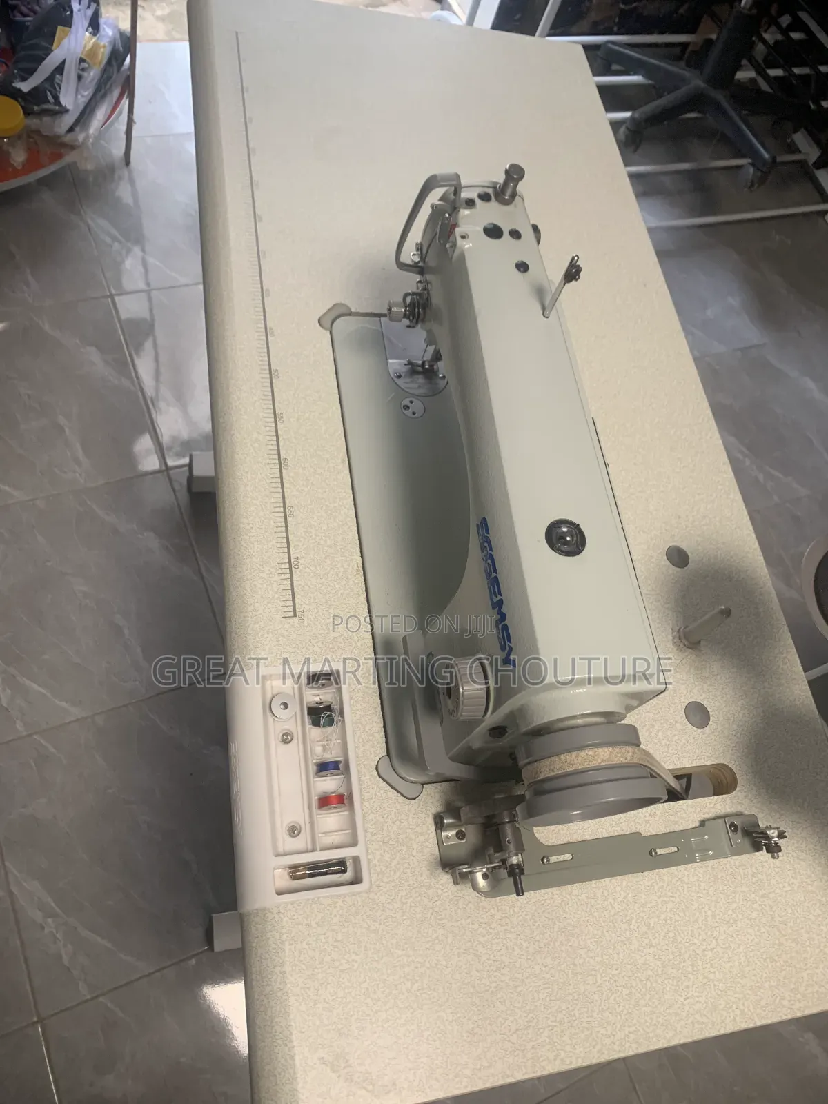 Industrial Sewing Machine