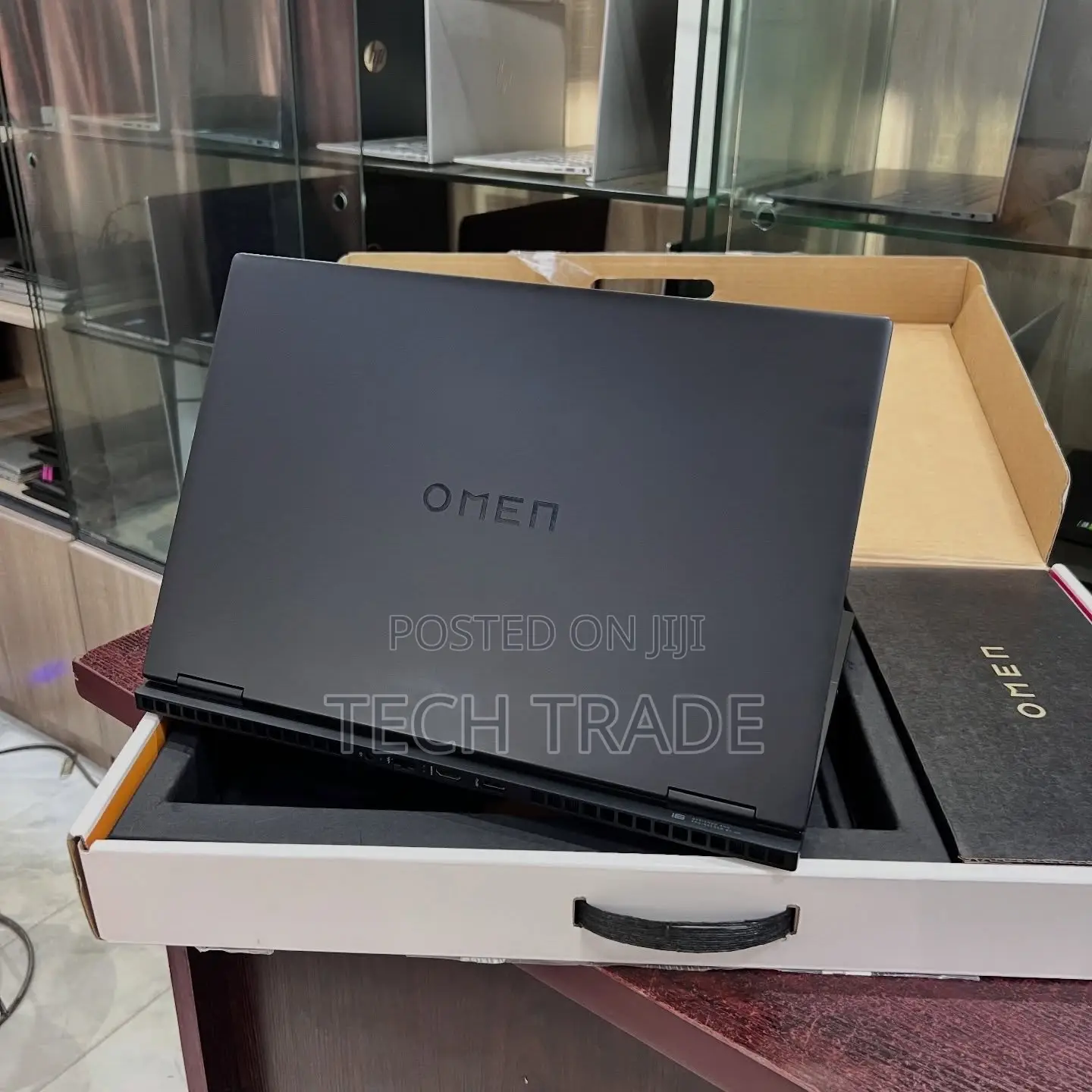 New Laptop HP Omen 16 16GB AMD Ryzen 9 SSD 512GB
