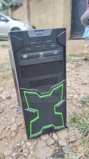 Desktop Computer Gigabyte 20GB Intel Core i7 SSD 512GB