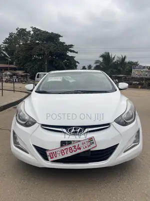 Hyundai Elantra Limited Sedan FWD (1.8L 4cyl 6A) 2016 White