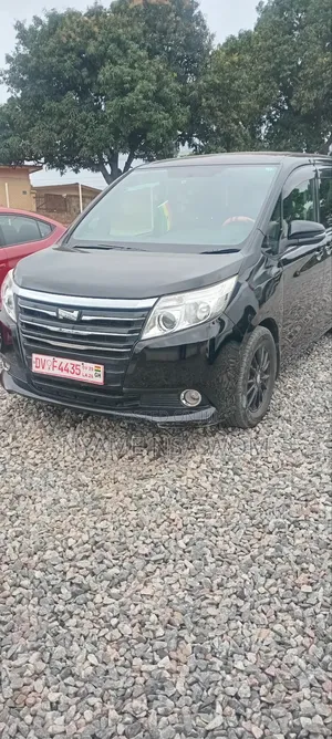 Toyota Noah 2015 Black