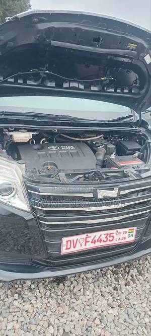 Toyota Noah 2015 Black