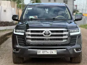 Toyota Land Cruiser 4.0 V6 GX 2013 Gray