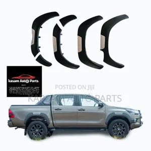 Hulix Fender Moulding 2016 to 2021