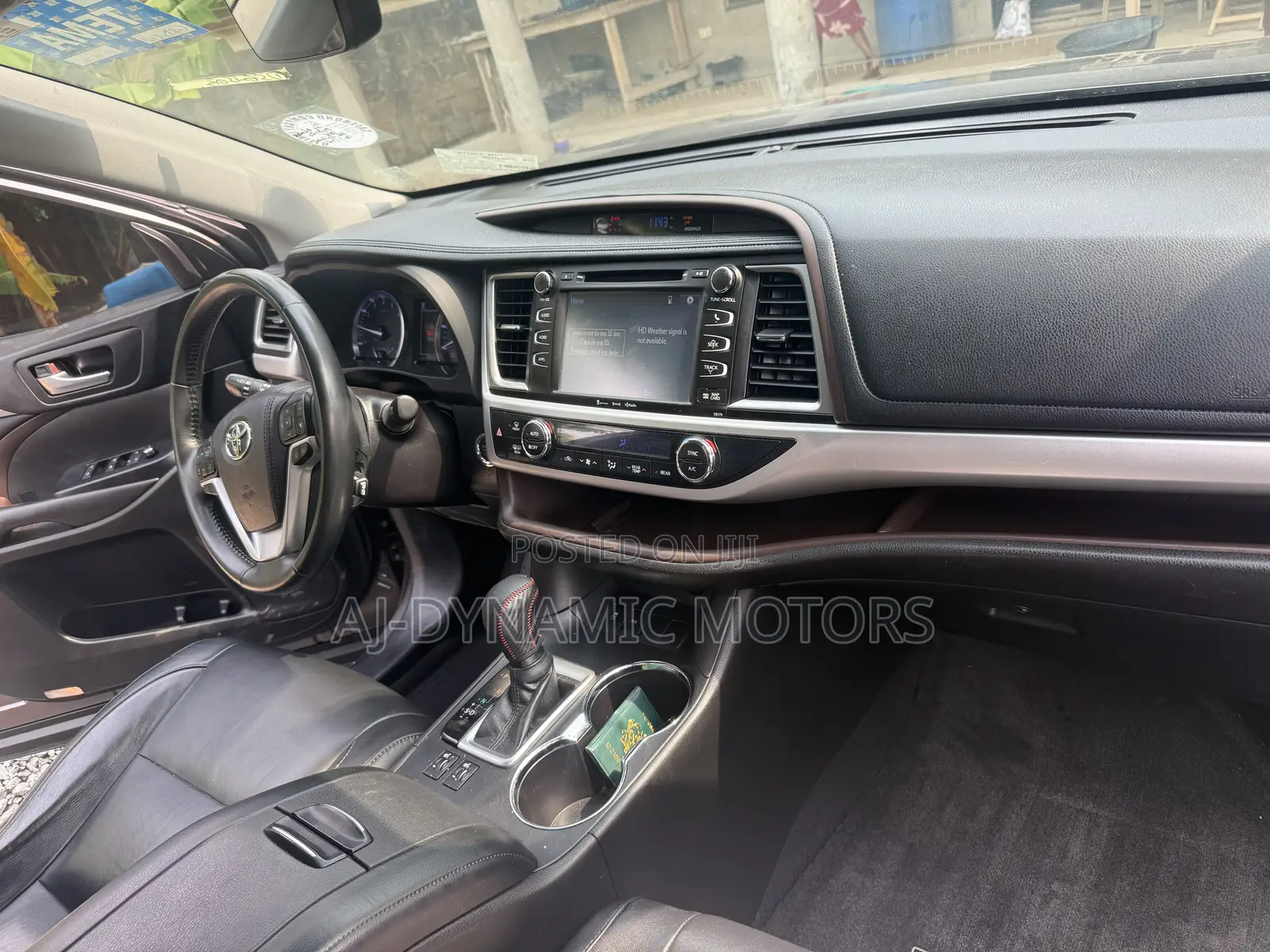 Toyota Highlander LE 4x2 V6 (3.5L 6cyl 8A) 2018 Burgundy