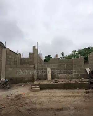 4bdrm House in Mr Red And Sons, Kwabre for sale