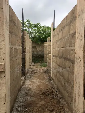 4bdrm House in Mr Red And Sons, Kwabre for sale
