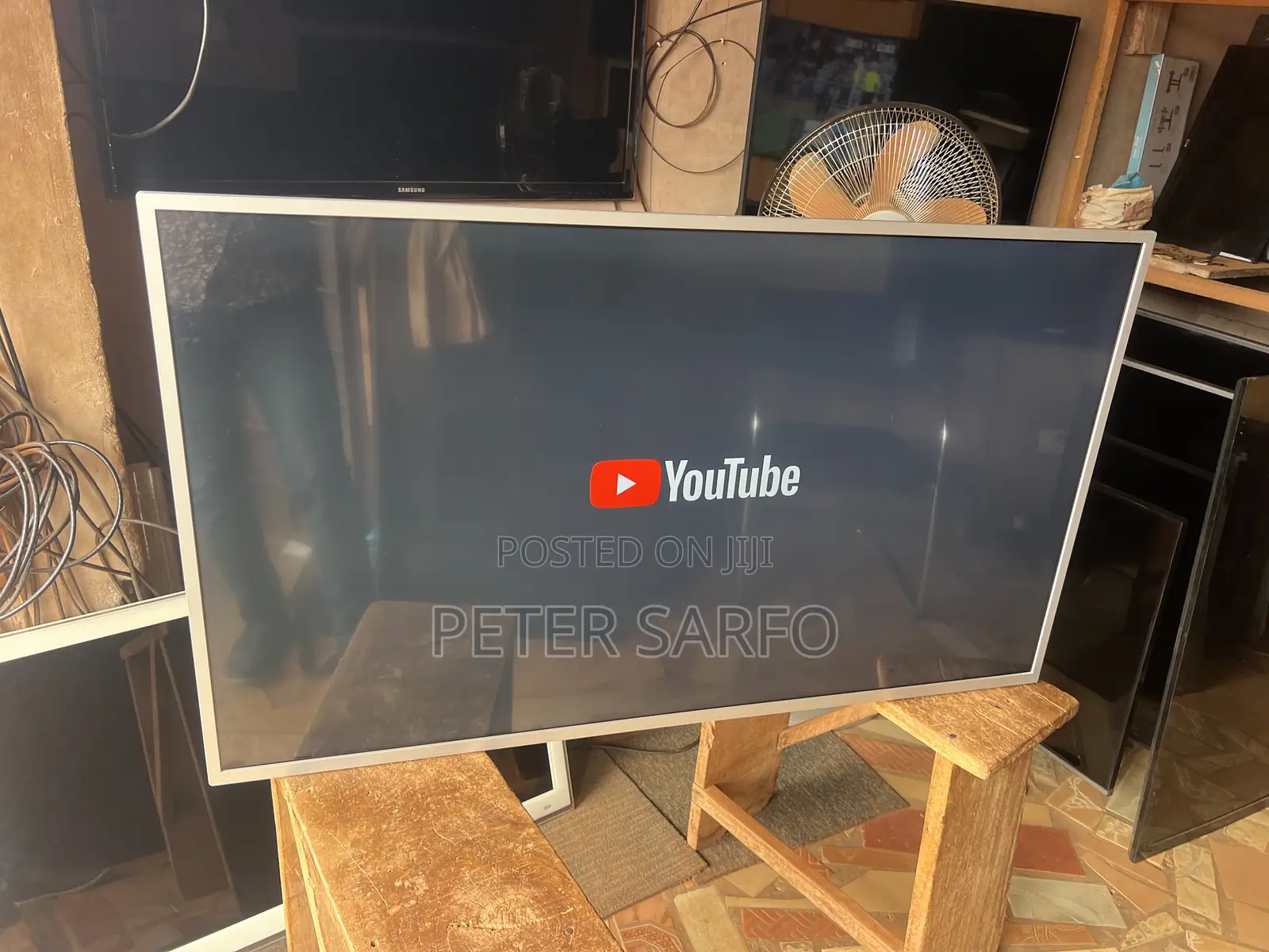 Philips Ultra HD Smart TV (49)
