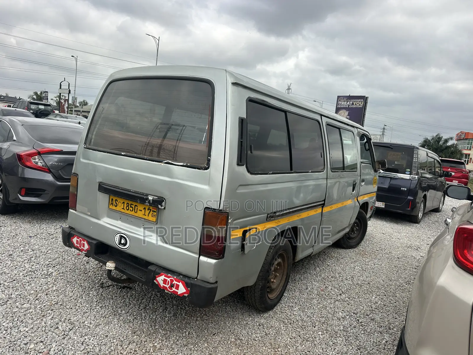 Nissan Caravan (Urvan) 2000