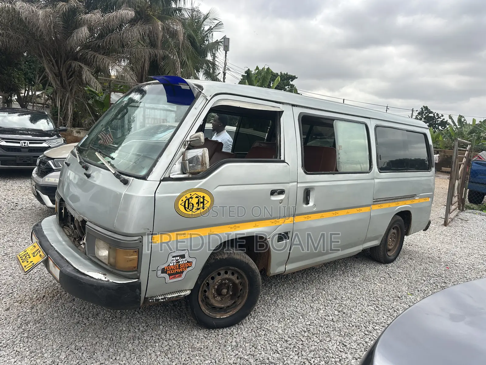 Nissan Caravan (Urvan) 2000