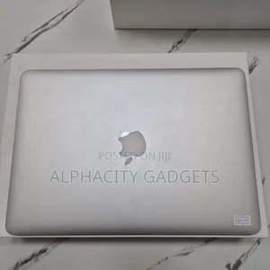 Laptop Apple MacBook Air 2012 4GB Intel Core i5 SSD 128GB