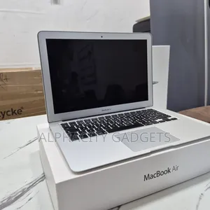 Laptop Apple MacBook Air 2012 4GB Intel Core i5 SSD 128GB
