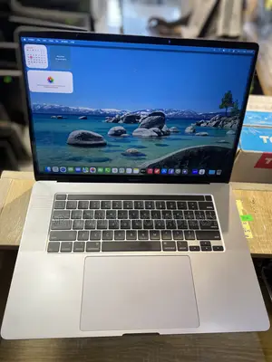 Laptop Apple MacBook Pro 2019 32GB Intel Core i9 SSD 1T