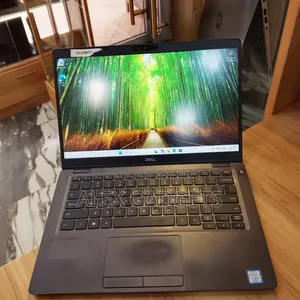 Laptop Dell Latitude 5300 8GB Intel Core i5 SSD 256GB