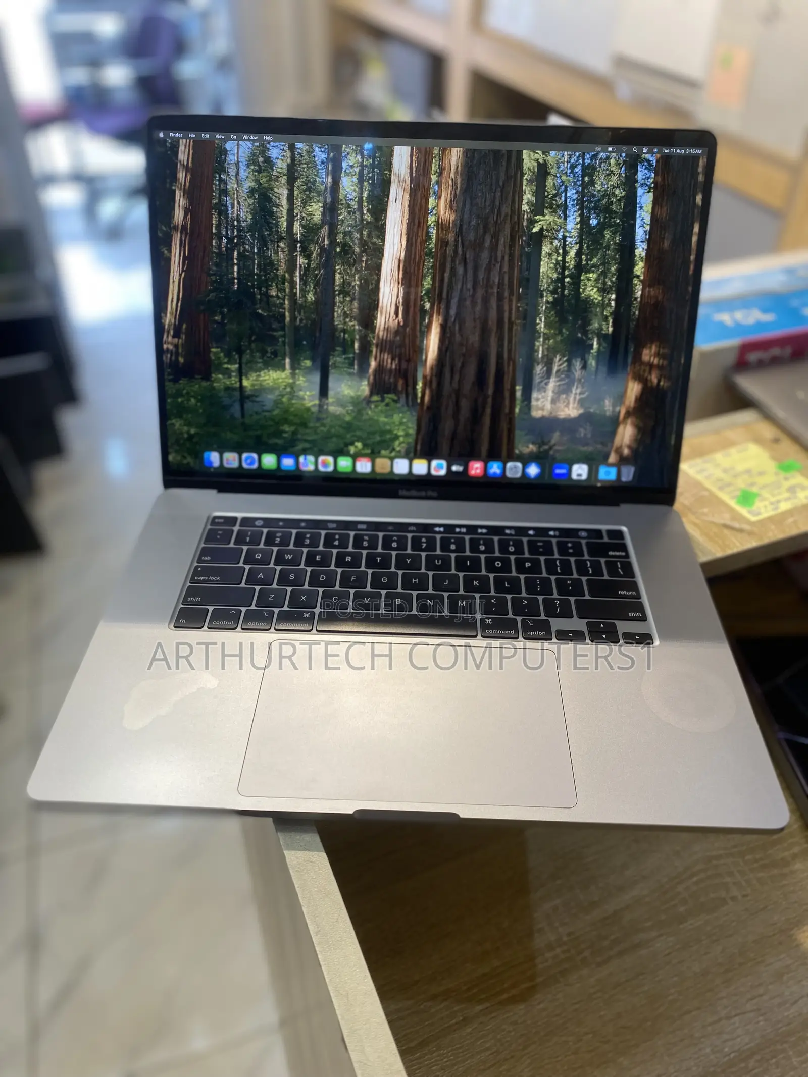 Laptop Apple MacBook Pro 2019 32GB Intel Core i7 SSD 1T