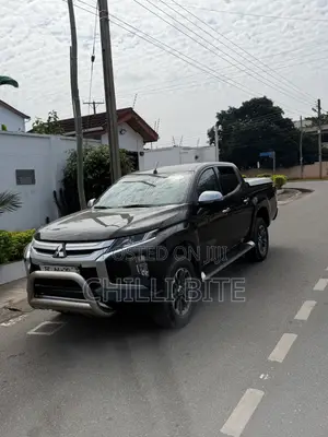 Mitsubishi L200 Double Cab 2.2 4WD 2020 Black
