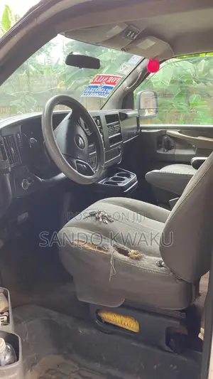 Chevrolet Chevy 2003 White
