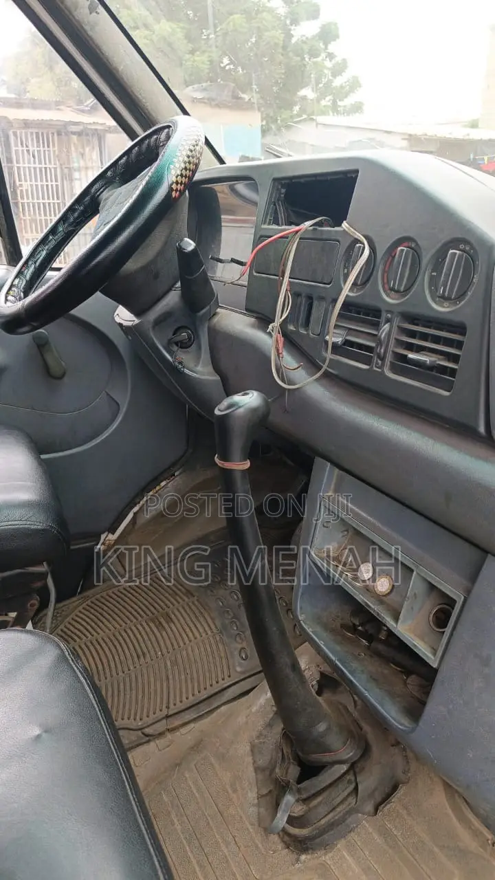 Mercedes-Benz Sprinter 2011 White