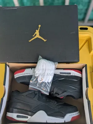 Air Jordan 4 Rm(size 39)