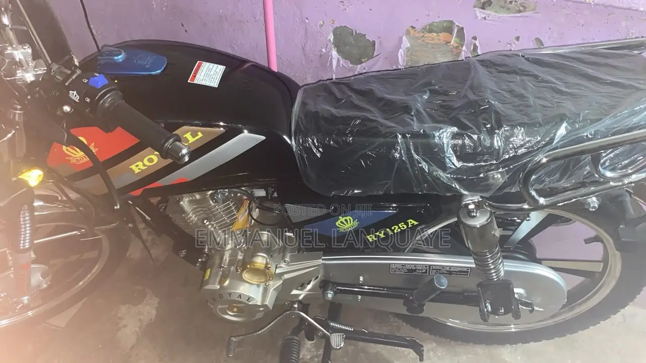 New Royal RY125 2026 Black