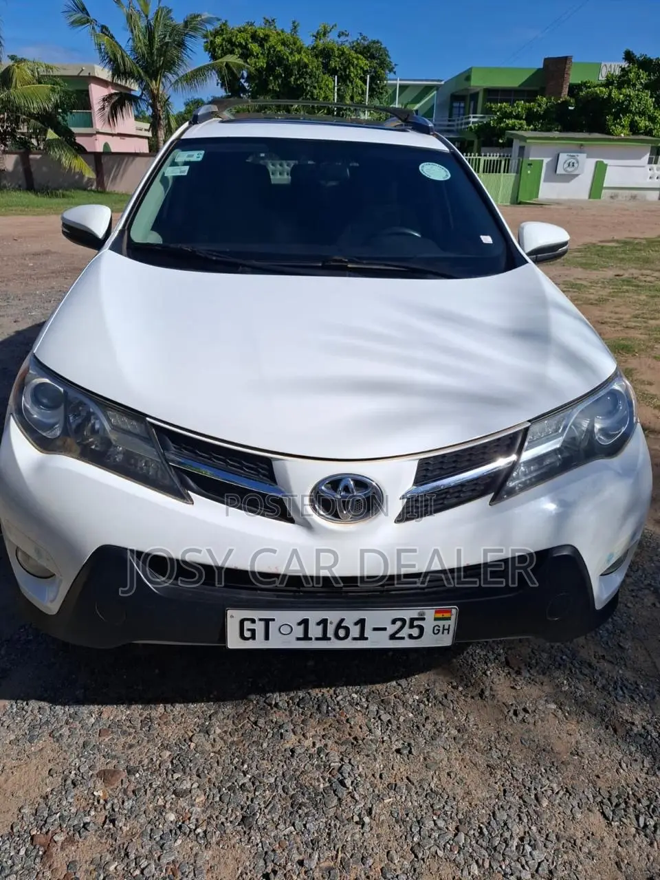 Toyota RAV4 XLE AWD (2.5L 4cyl 6A) 2013 White