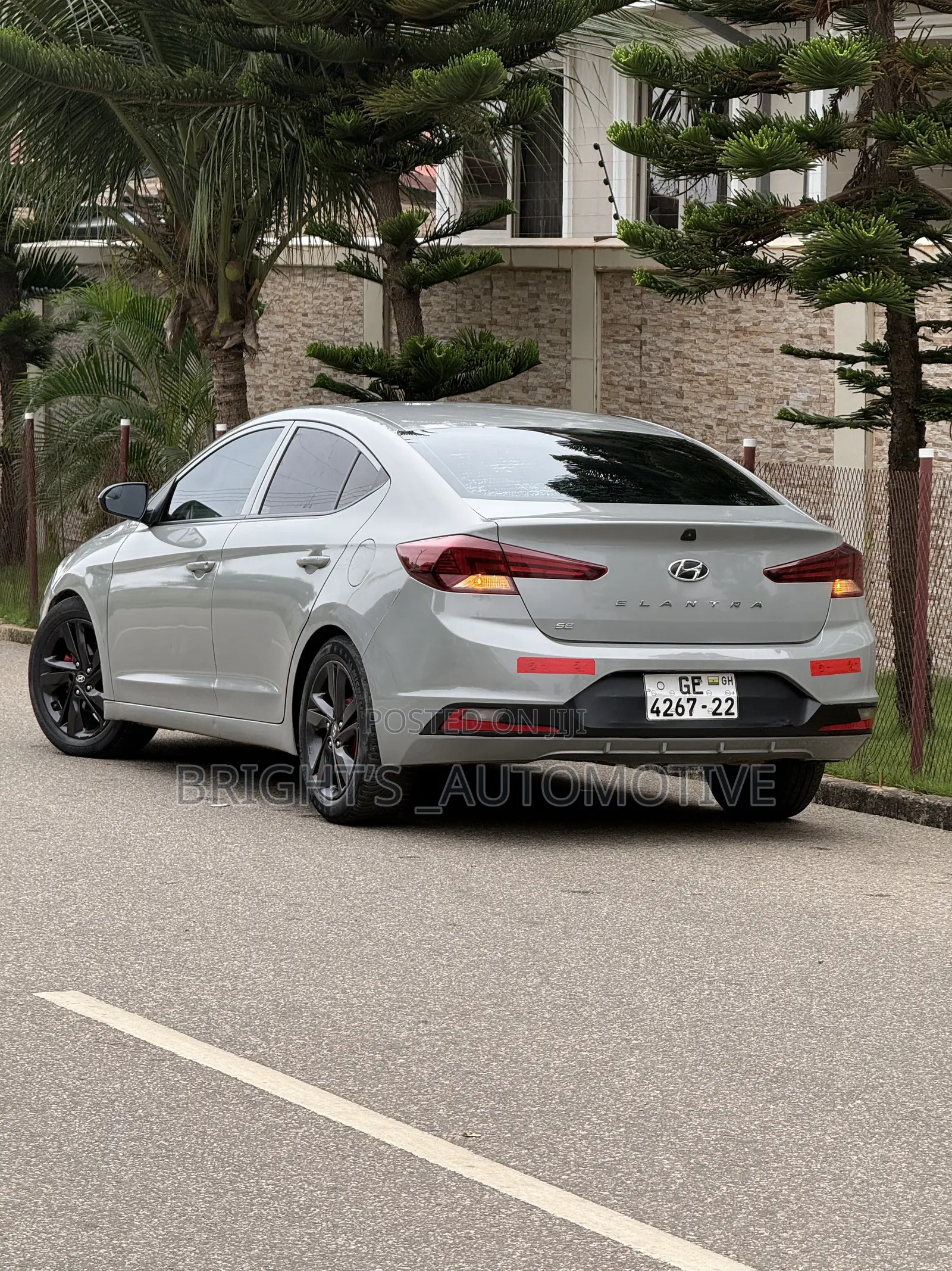 Hyundai Elantra SEL 2020 Green