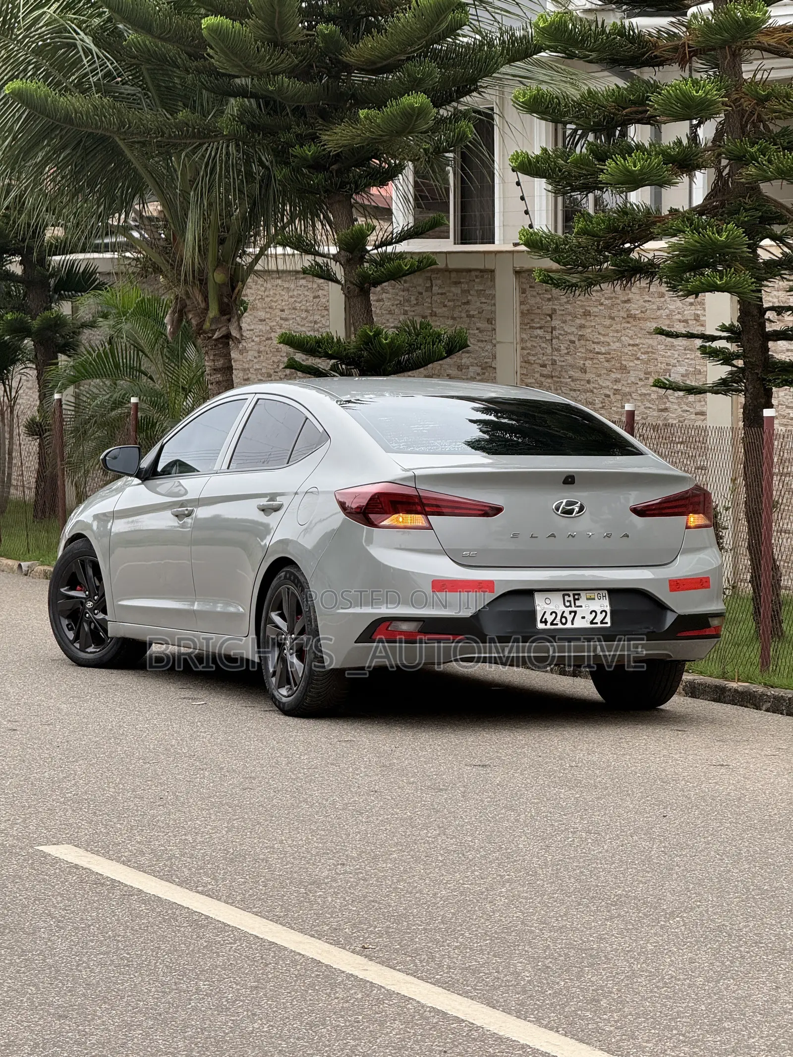 Hyundai Elantra SEL 2020 Green