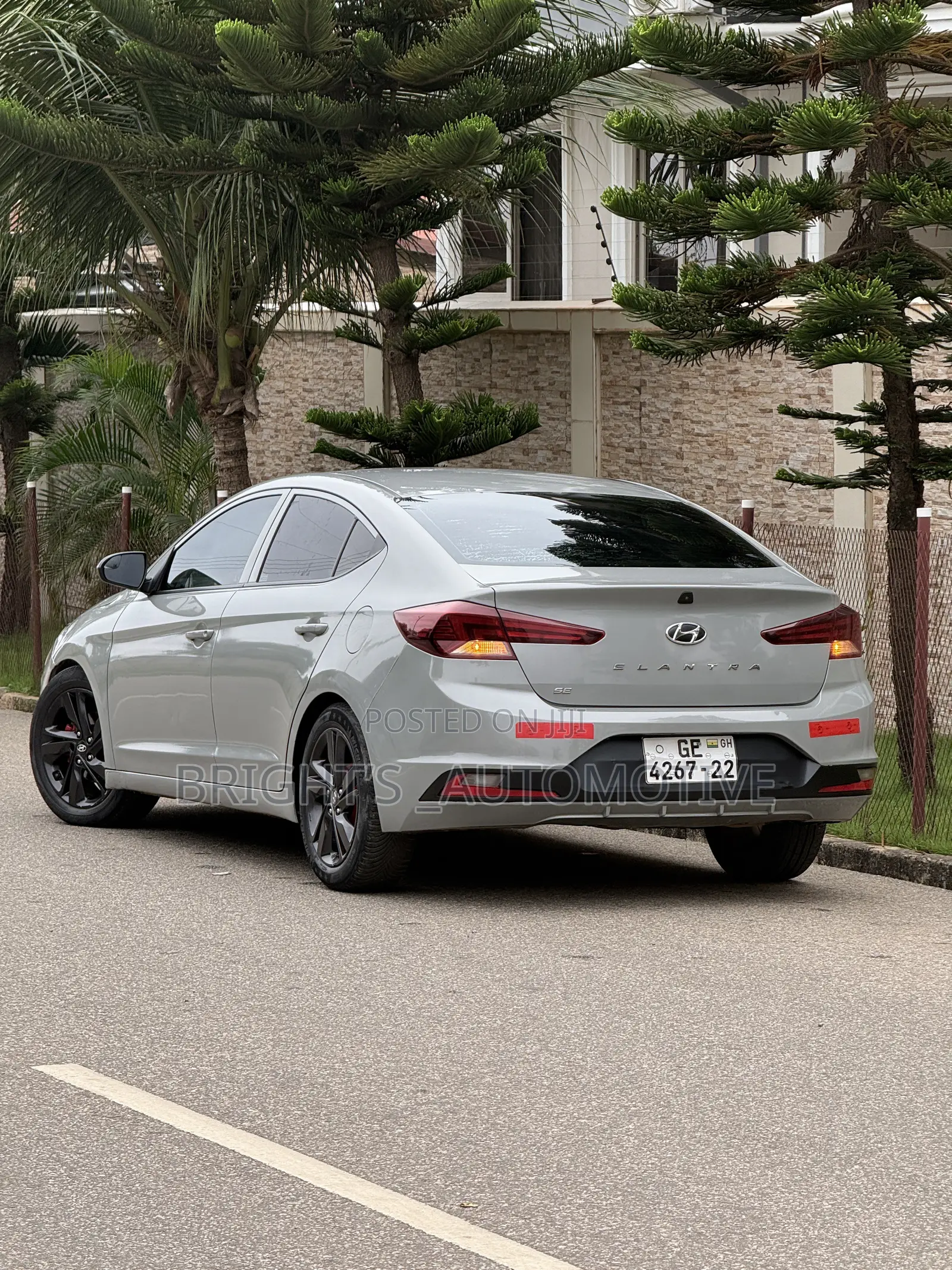 Hyundai Elantra SEL 2020 Green