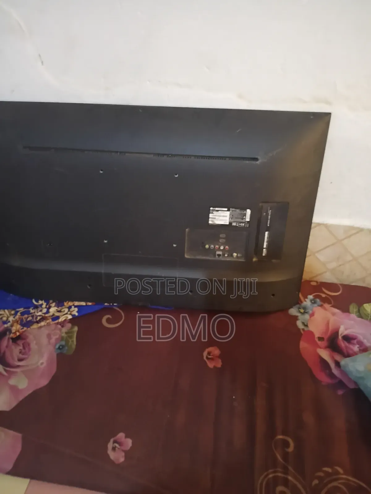 LG TV Broken Screen