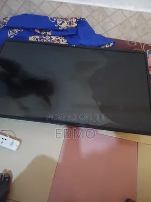 LG TV Broken Screen